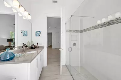 3225 Cotuit Court, Naples, FL 34114 - Photo 16