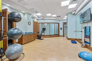 13675 Vanderbilt Dr, Naples, FL 34110 - Photo 50