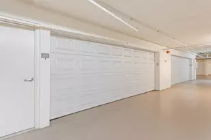 13675 Vanderbilt Dr, Naples, FL 34110 - Photo 38