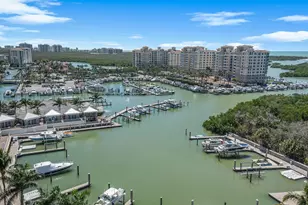 13675 Vanderbilt Dr, Naples, FL 34110 - Photo 40