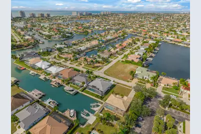 1213 Whiteheart Avenue, Marco Island, FL 34145 - Photo 38