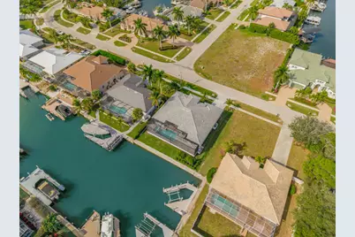 1213 Whiteheart Avenue, Marco Island, FL 34145 - Photo 36