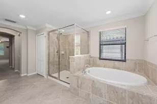 9403 Foxglove Ln, Naples, FL 34120 - Photo 18