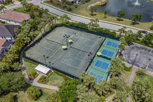 9403 Foxglove Ln, Naples, FL 34120 - Photo 40