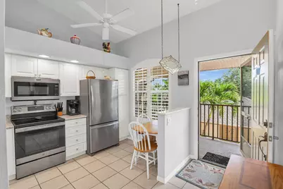 338 Newport Drive #1807, Naples, FL 34114 - Photo 4