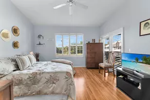 338 Newport Dr, Naples, FL 34114 - Photo 14