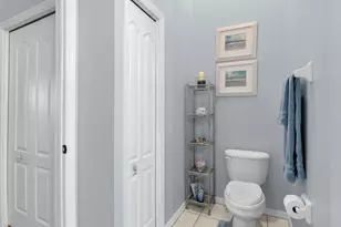 338 Newport Dr, Naples, FL 34114 - Photo 16