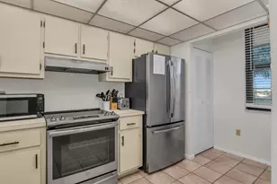 440 Seaview Ct, Marco Island, FL 34145 - Photo 6