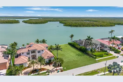 153 Stillwater Court #2, Marco Island, FL 34145 - Photo 4