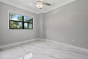 2538 4th Ave NE, Naples, FL 34120 - Photo 12