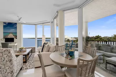 700 La Peninsula Boulevard #306, Naples, FL 34113 - Photo 12