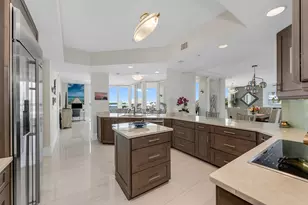 700 La Peninsula Blvd, Naples, FL 34113 - Photo 8