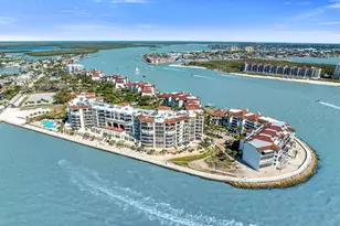 700 La Peninsula Blvd, Naples, FL 34113 - Photo 46