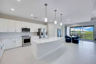 273 Indies Dr E, Naples, FL 34114 - Photo 6