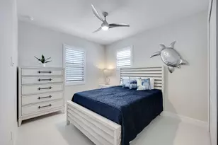 273 Indies Dr E, Naples, FL 34114 - Photo 12