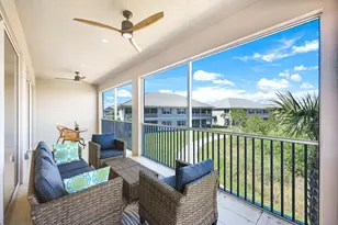 273 Indies Dr E, Naples, FL 34114 - Photo 8