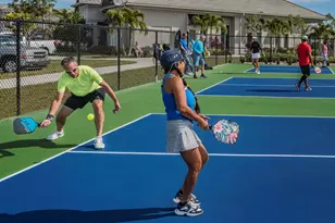 273 Indies Dr E, Naples, FL 34114 - Photo 28