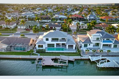 641 Dorando Court, Marco Island, FL 34145 - Photo 6