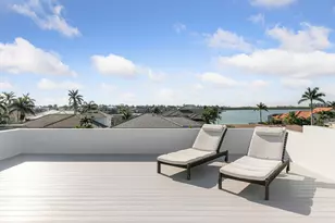 724 Plantation Ct, Marco Island, FL 34145 - Photo 2