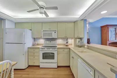 320 Seaview Court #305, Marco Island, FL 34145 - Photo 8