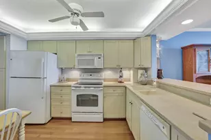 320 Seaview Ct, Marco Island, FL 34145 - Photo 8