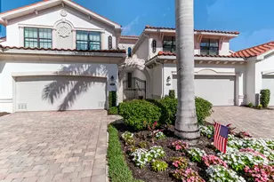 3175 Serena Ln, Naples, FL 34114 - Photo 2