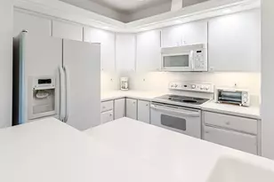 525 Seaview Ct, Marco Island, FL 34145 - Photo 14