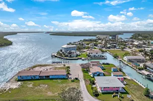 110 E Ct, Goodland, FL 34140 - Photo 4