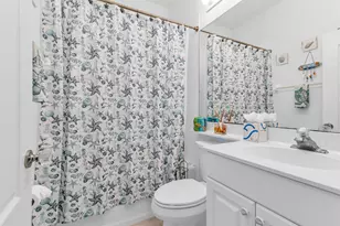 275 Cays Dr, Naples, FL 34114 - Photo 16