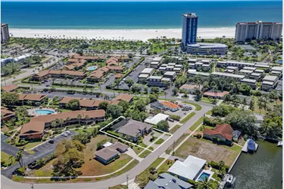 811 Manor Terrace, Marco Island, FL 34145 - Photo 36