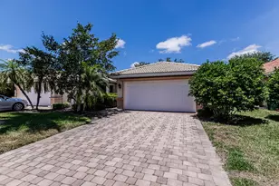 14183 Fall Creek Ct, Naples, FL 34114 - Photo 16