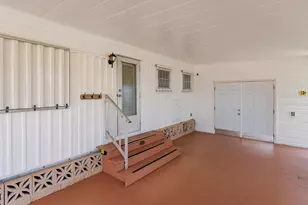 469 Riviera Blvd W, Naples, FL 34112 - Photo 2