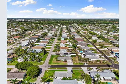 700 100th Avenue N, Naples, FL 34108 - Photo 30