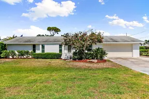 700 100th Ave N, Naples, FL 34108 - Photo 28