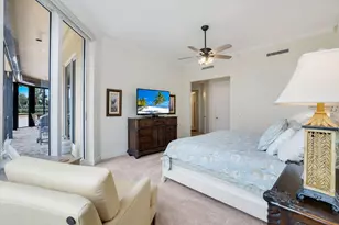 1050 Borghese Ln, Naples, FL 34114 - Photo 18