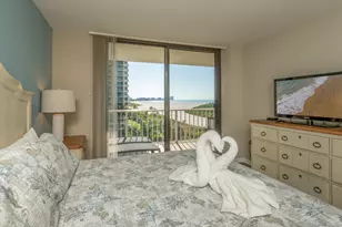 440 Seaview Ct, Marco Island, FL 34145 - Photo 16