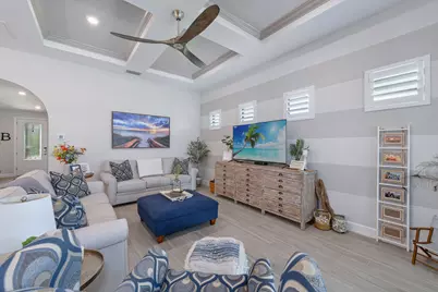 2703 Aviamar Circle, Naples, FL 34114 - Photo 6