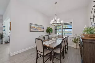 2703 Aviamar Cir, Naples, FL 34114 - Photo 14