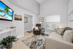 1724 Royal Cir, Naples, FL 34112 - Photo 10