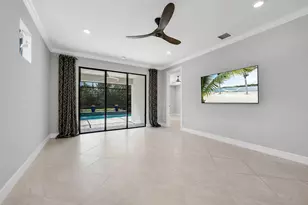 7690 Jacaranda Ln, Naples, FL 34114 - Photo 8