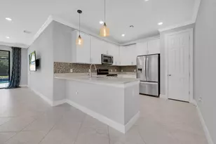 7690 Jacaranda Ln, Naples, FL 34114 - Photo 18