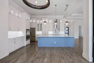 101 Beachcomber St, Marco Island, FL 34145 - Photo 14