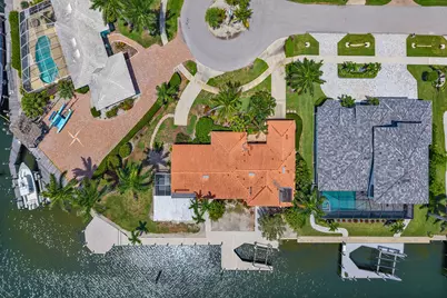 848 Buttonwood Court, Marco Island, FL 34145 - Photo 14