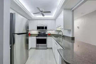 320 Seaview Ct, Marco Island, FL 34145 - Photo 6