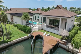 517 N Barfield Dr, Marco Island, FL 34145 - Photo 46