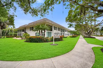 290 Banyan Boulevard #290, Naples, FL 34102 - Photo 32