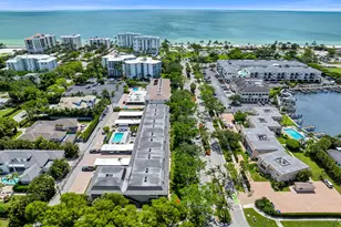 290 Banyan Blvd, Naples, FL 34102 - Photo 46