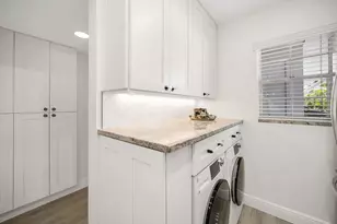 290 Banyan Blvd, Naples, FL 34102 - Photo 24