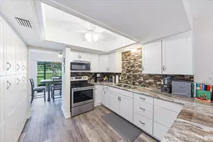 402 Bristle Cone Ln, Naples, FL 34113 - Photo 6