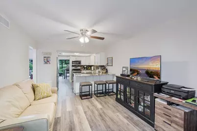 402 Bristle Cone Lane #2, Naples, FL 34113 - Photo 4